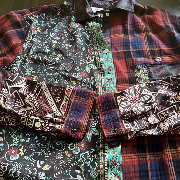 John Mark Floral Plaid Mixed Print Yarn Dye Long Sleeve Button Down Tunic. - Picture 10 of 12